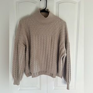 Oliver O by Escio Cream Knit Turtleneck Sweater